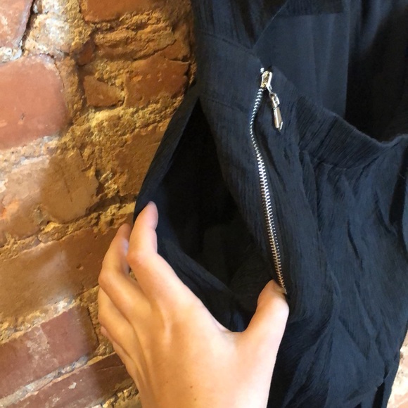 Black Linen Jumpsuit - Picture 4 of 8